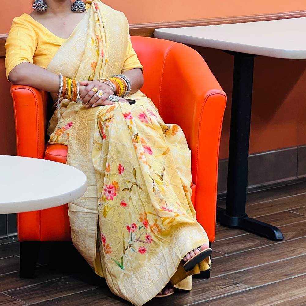 Saree - Picture 4 of 4